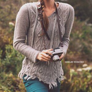 𝅺PRANA Shelby Wool Blend Poncho Fringe Sweater Size Small